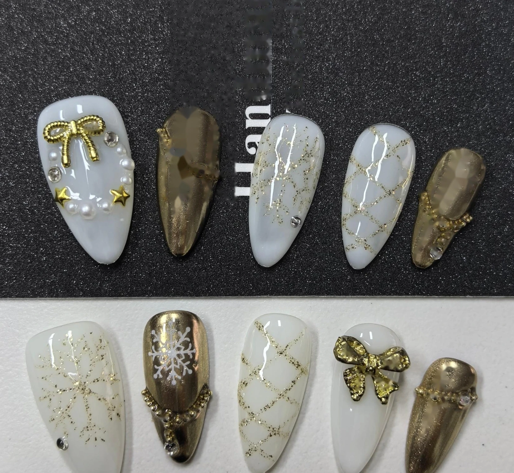 Christmas Gold Bow Chrome Press-On Nails design close-up